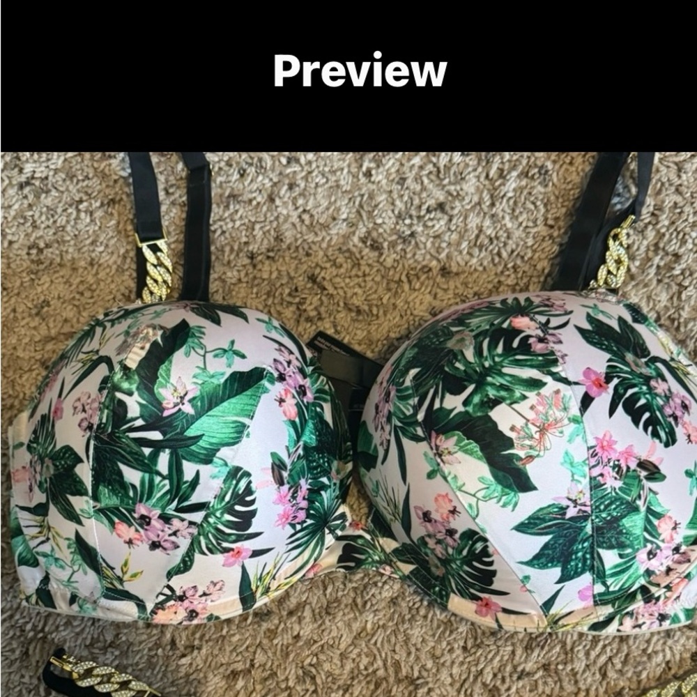 Absolutely beautiful VS Bra